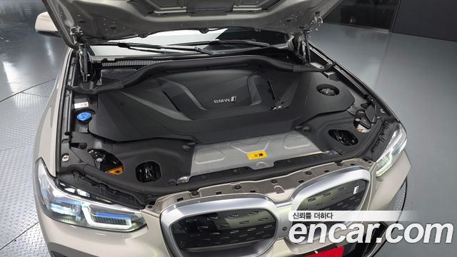 BMW iX3 M Sports