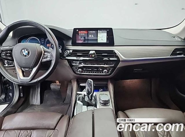 BMW 5-Series 530i Luxury Plus