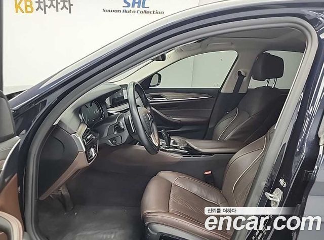 BMW 5-Series 530i Luxury Plus