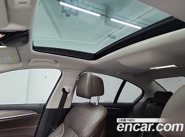 BMW 5-Series 530i Luxury Plus