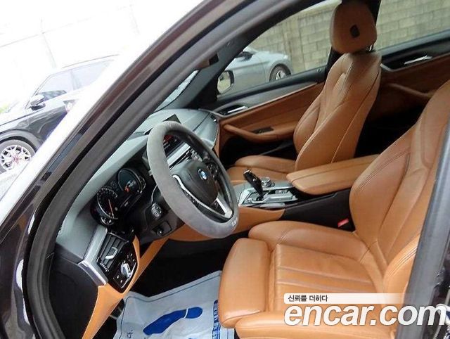 BMW 5-Series 520d M Sport Package Plus