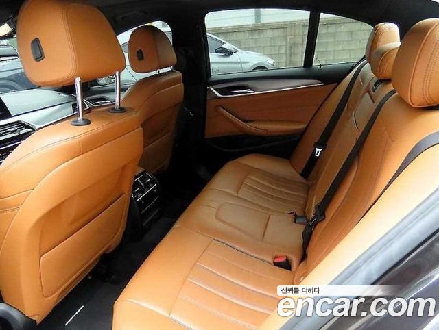 BMW 5-Series 520d M Sport Package Plus