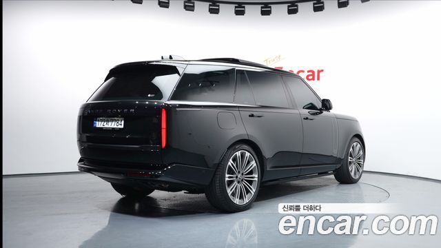 Land Rover Range Rover P530 Autobiography Long Wheel Base
