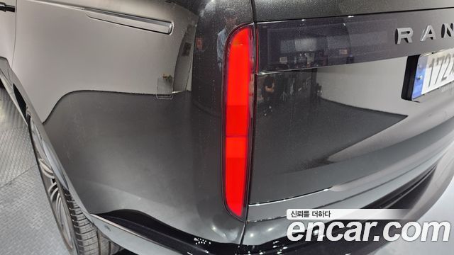 Land Rover Range Rover P530 Autobiography Long Wheel Base