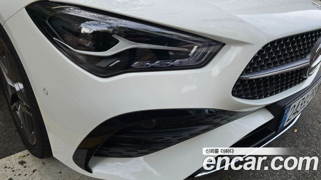 Mercedes-Benz CLA-Class CLA250 4MATIC