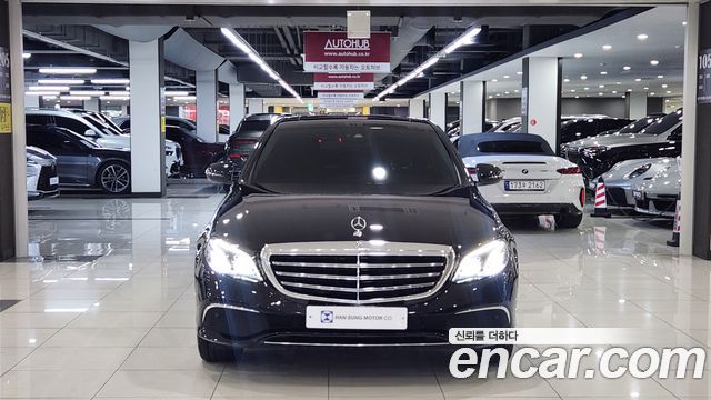 Mercedes-Benz E-Class E220d 4MATIC Exclusive