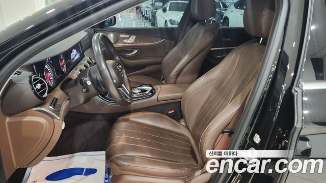 Mercedes-Benz E-Class E220d 4MATIC Exclusive