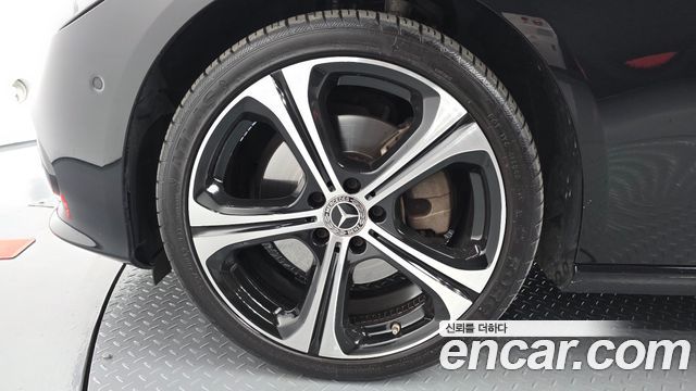 Mercedes-Benz C-Class C300 4MATIC Avantgarde