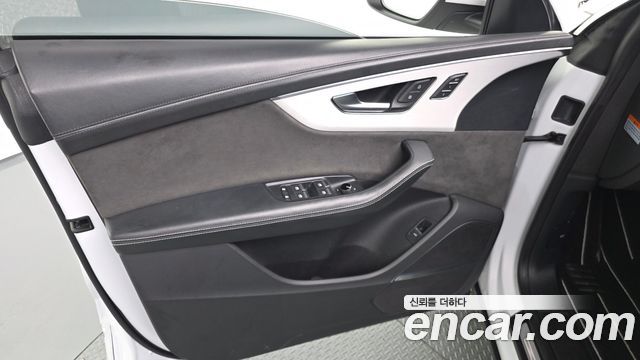 Audi Q8 50 TDI Quattro Premium