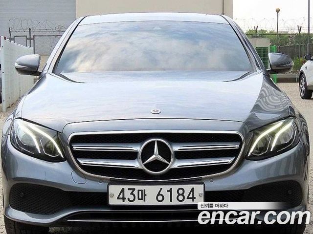 Mercedes-Benz E-Class E300 Avantgarde