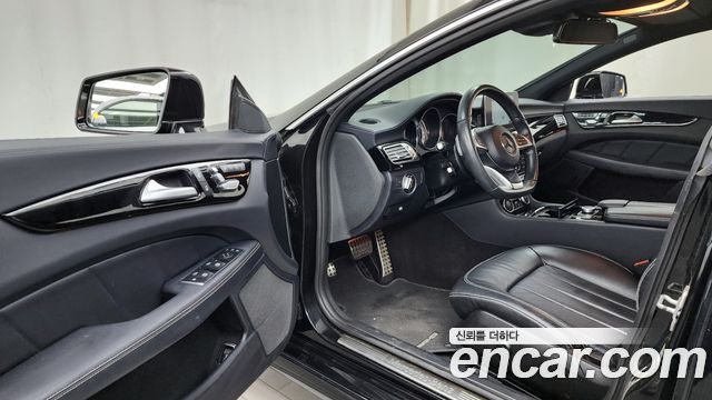 Mercedes-Benz CLS-Class CLS250 d 4MATIC AMG Line