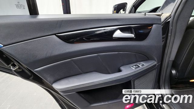 Mercedes-Benz CLS-Class CLS250 d 4MATIC AMG Line