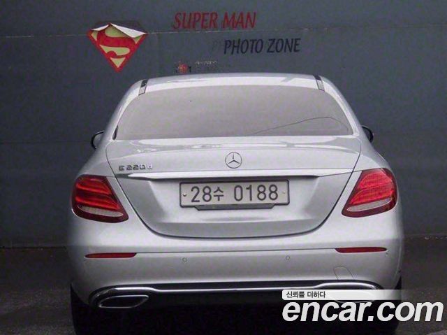 Mercedes-Benz E-Class E220d Exclusive