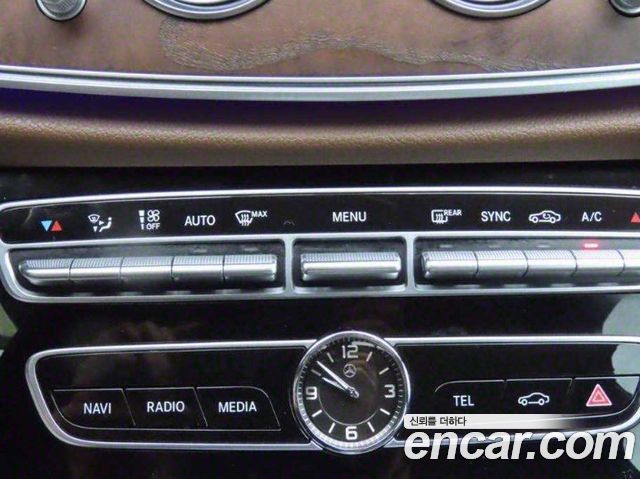 Mercedes-Benz E-Class E220d Exclusive