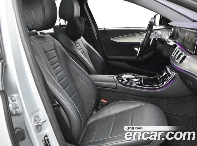 Mercedes-Benz E-Class E300 Avantgarde