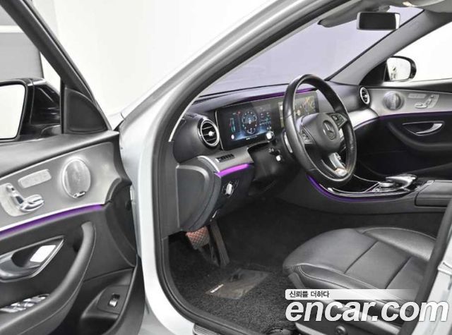 Mercedes-Benz E-Class E300 Avantgarde