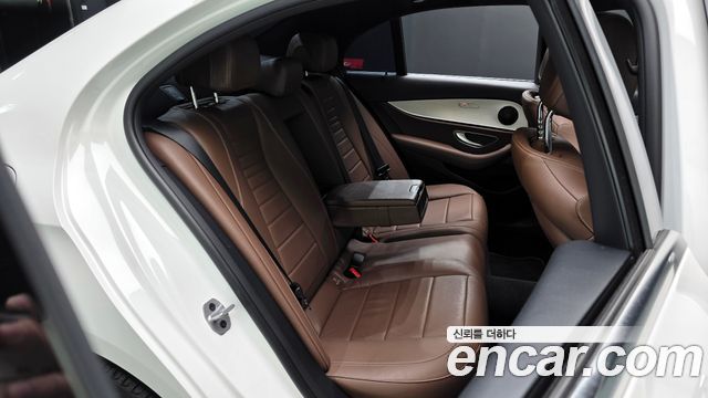 Mercedes-Benz E-Class E250 Avantgarde