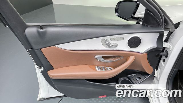 Mercedes-Benz E-Class E250 Avantgarde