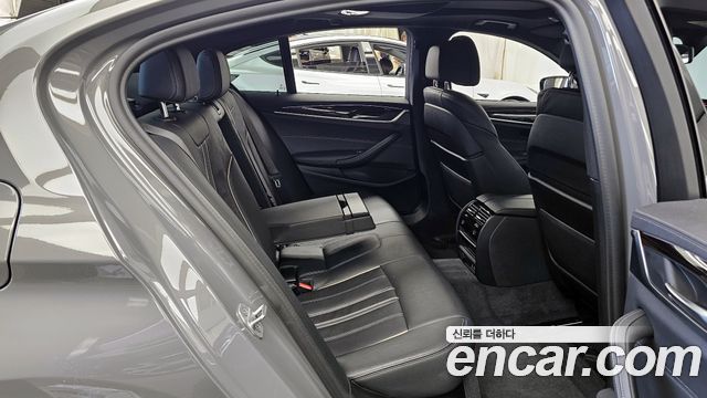 BMW 5-Series 520i M Sport