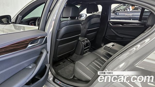 BMW 5-Series 520i M Sport