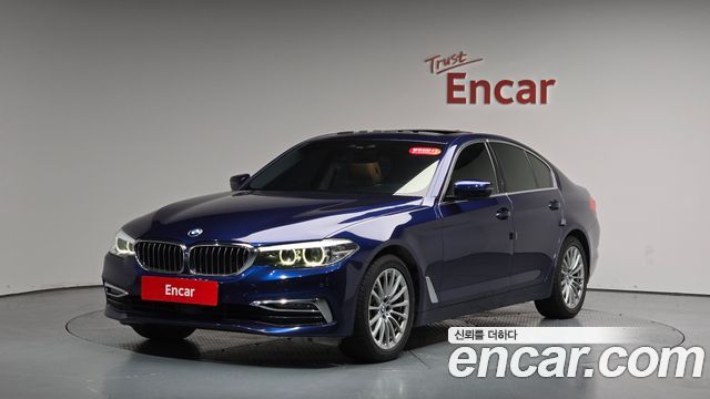 BMW 5-Series 520i Luxury