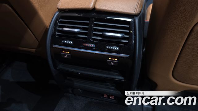 BMW 5-Series 520i Luxury