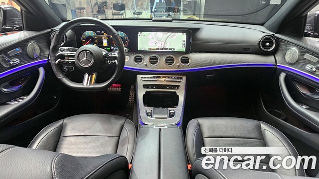 Mercedes-Benz E-Class E350 4MATIC AMG Line
