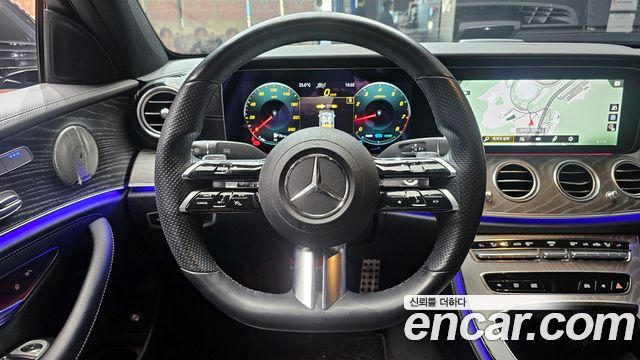 Mercedes-Benz E-Class E350 4MATIC AMG Line