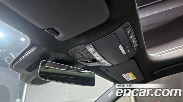 Mercedes-Benz E-Class E350 4MATIC AMG Line