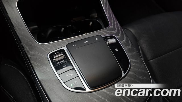 Mercedes-Benz E-Class E350 4MATIC AMG Line