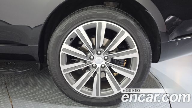 Land Rover Range Rover D350 Autobiography Long Wheel Base