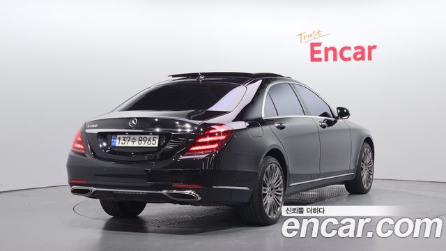 Mercedes-Benz S-Class S560L 4MATIC