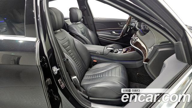 Mercedes-Benz S-Class S560L 4MATIC