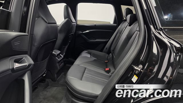 Audi Q6 e-tron Performance Premium