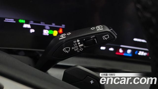 Audi Q6 e-tron Performance Premium