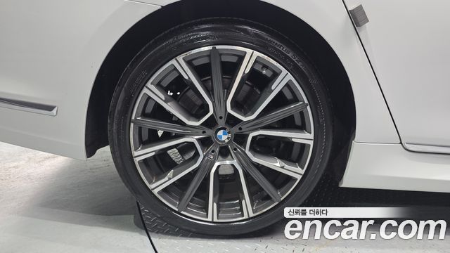 BMW 7-Series 730Ld xDrive M Sport