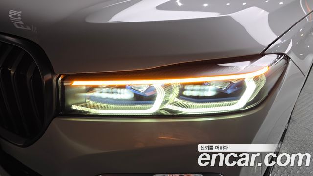 BMW 7-Series 730Ld xDrive M Sport