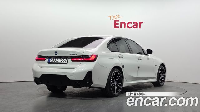 BMW 3-Series 330e M Sport