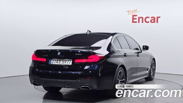 BMW 5-Series 520i M Sport