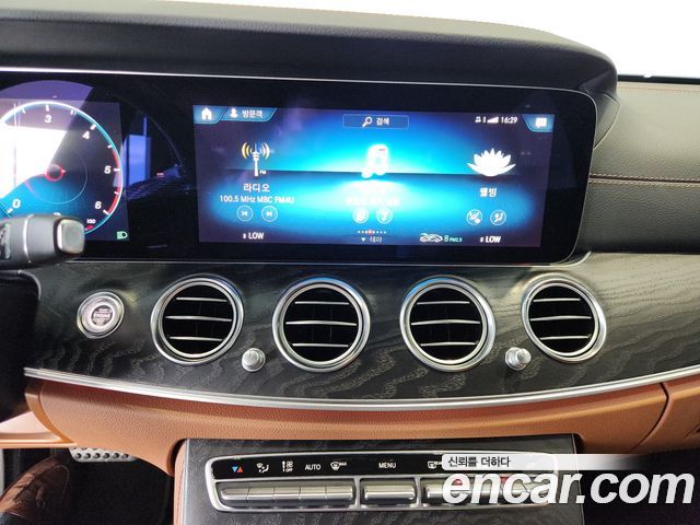 Mercedes-Benz E-Class E220d 4MATIC AMG Line