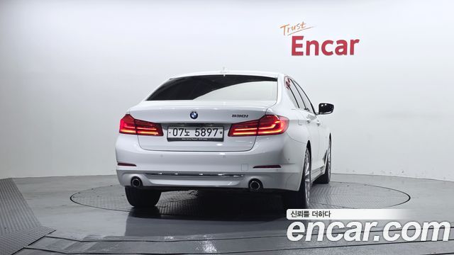 BMW 5-Series 530i Luxury Plus