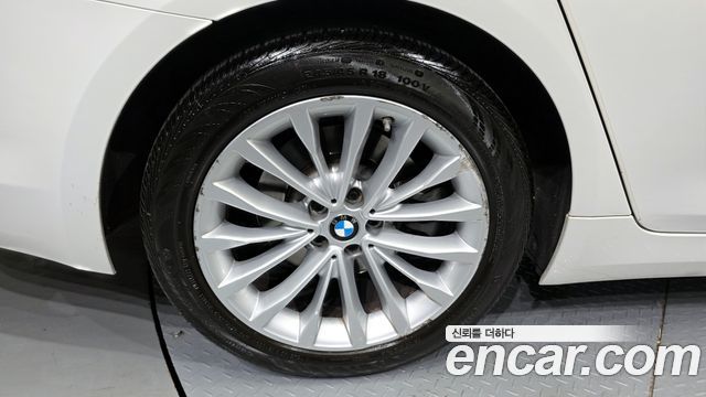 BMW 5-Series 530i Luxury Plus