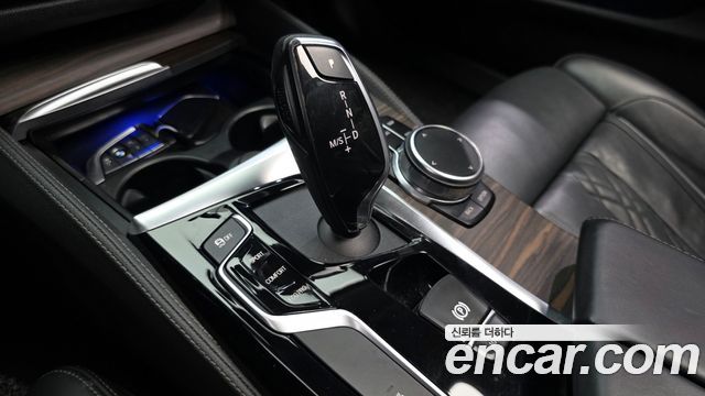 BMW 5-Series 530i Luxury Plus