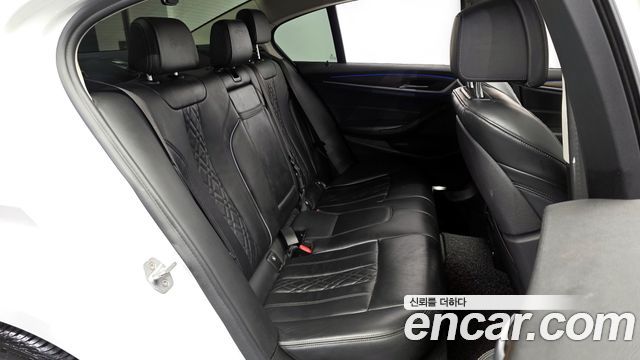 BMW 5-Series 530i Luxury Plus