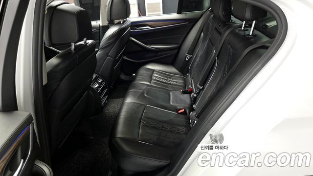 BMW 5-Series 530i Luxury Plus