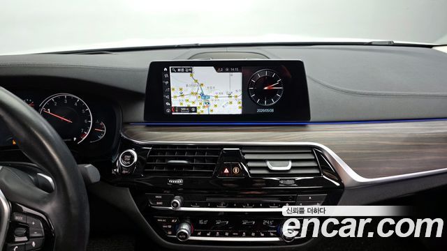 BMW 5-Series 530i Luxury Plus
