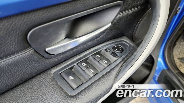 BMW 4-Series 428i M Sport Convertible