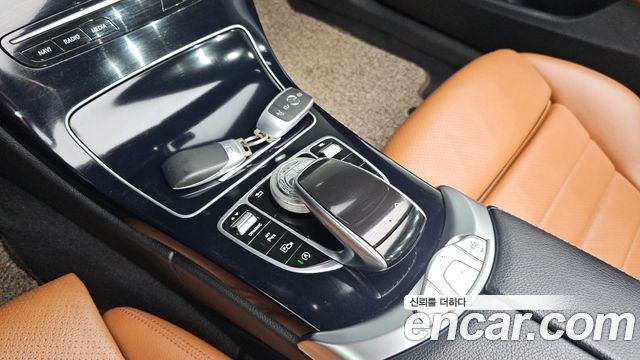 Mercedes-Benz C-Class C200 Cabriolet