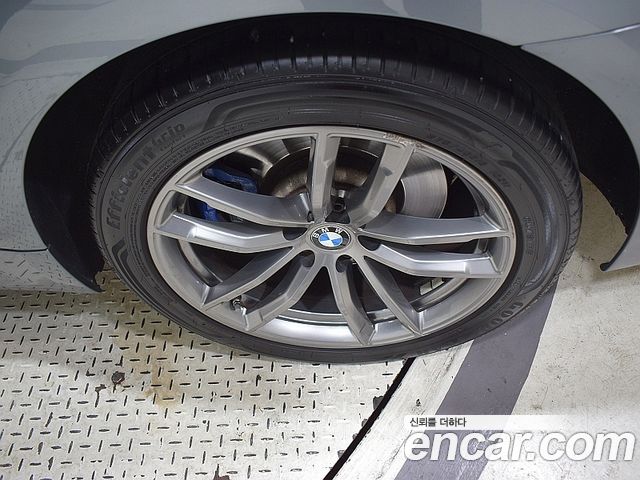 BMW 5-Series 530i M Sport Package Plus