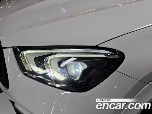 Mercedes-Benz GLE-Class GLE300d 4MATIC